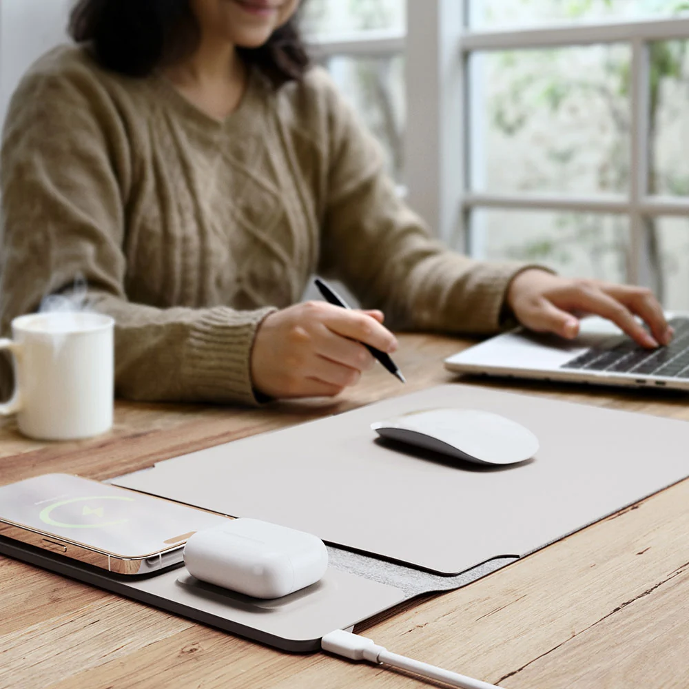 NEXA 4-in-1 Laptop Sleeve with Wireless Charging - Image 18